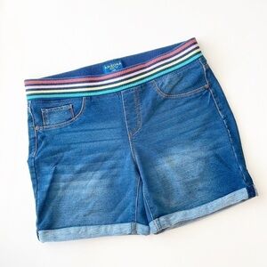 Arizona Jean Co. striped pull on midi shorts
